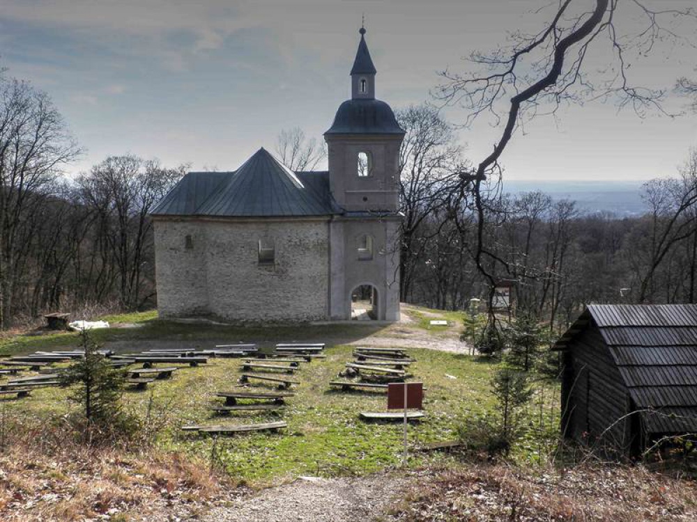rotunda Sv.Juraja Nitriansk� Blatnica