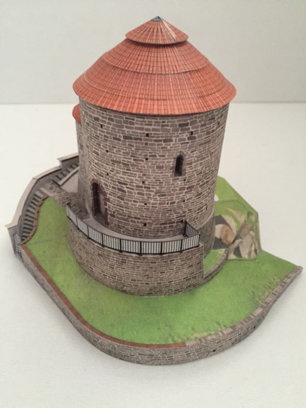 Rotunda sv. Kateřiny ve Znojmě (Plná velikost v novém okně) Rotunda sv. Kateřiny ve Znojmě