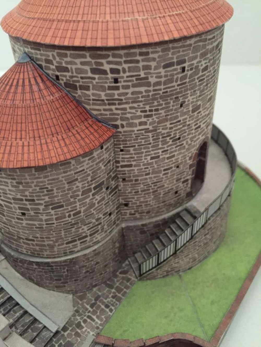 Rotunda sv. Kateřiny ve Znojmě (Plnďż˝ velikost v novďż˝m oknďż˝) Rotunda sv. Kateřiny ve Znojmě