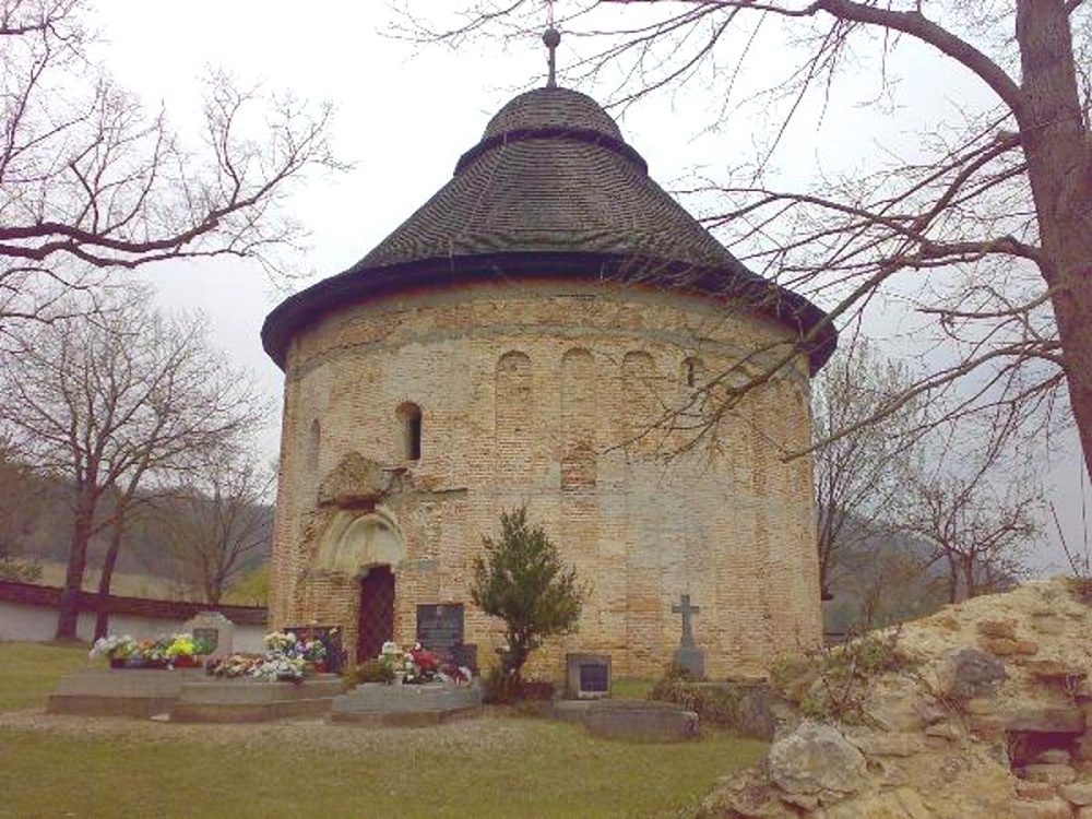 rotunda Sv.Margity Antiochijskej - Šivetice (Plná velikost v novém okně) rotunda Sv.Margity Antiochijskej - Šivetice