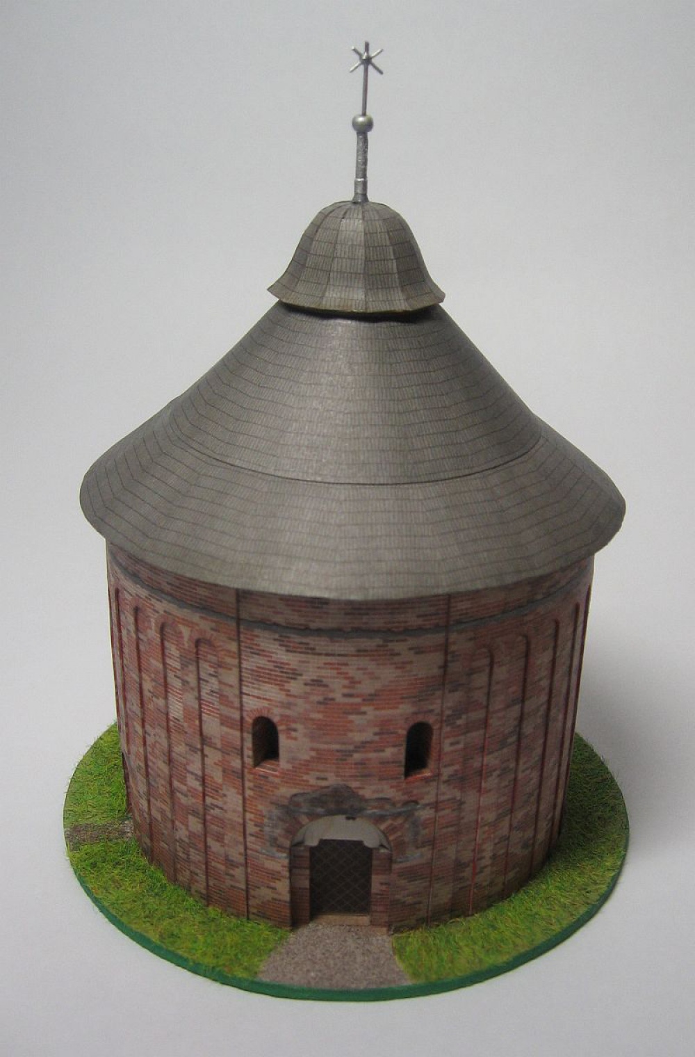 Rotunda sv. Margity Antiochijskej - Šivetice (Plnďż˝ velikost v novďż˝m oknďż˝) Rotunda sv. Margity Antiochijskej - Šivetice