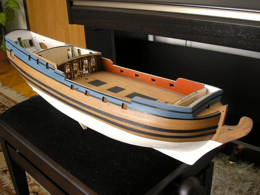176173