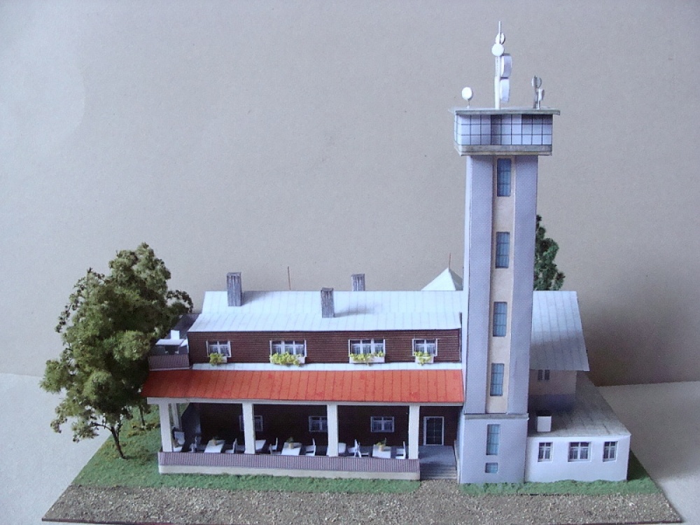 rozhledna Kožova hora (Plná velikost v novém okně) rozhledna Kožova hora