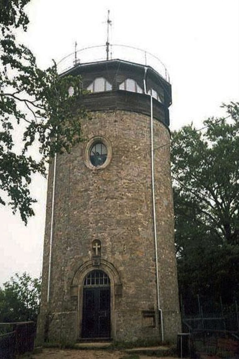Rozhledna sv. Hostýn (Plnďż˝ velikost v novďż˝m oknďż˝) Rozhledna sv. Hostýn