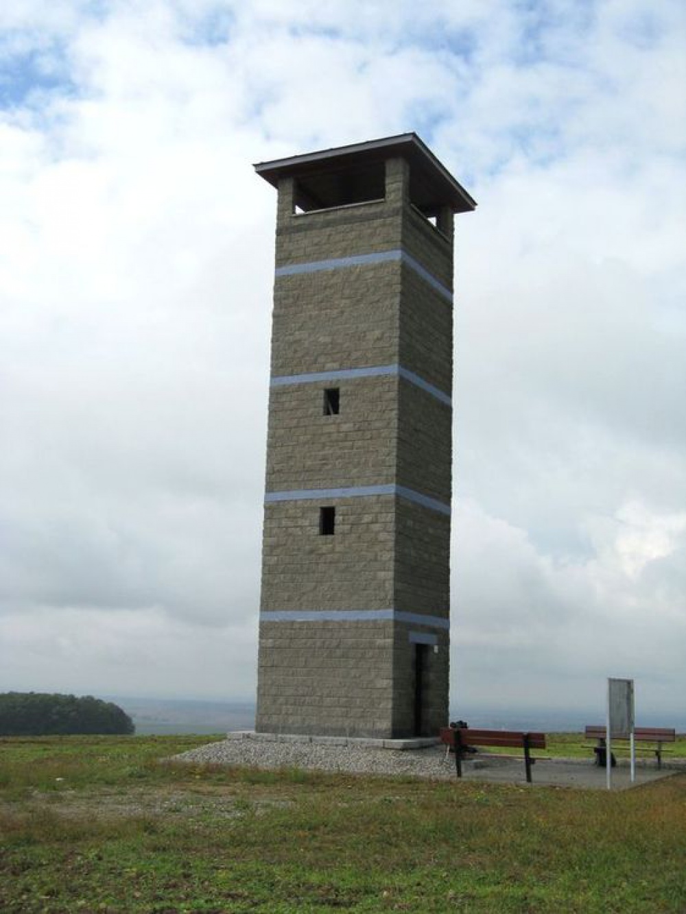 rozhledna Lipka u Unína (Plná velikost v novém okně) rozhledna Lipka u Unína