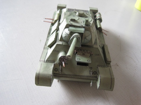 ruský tank T34/76 ruský tank T34/76