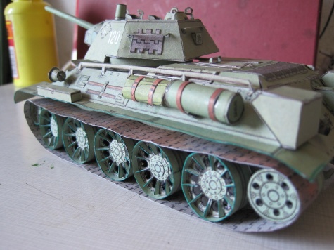 rusk� tank T34/76