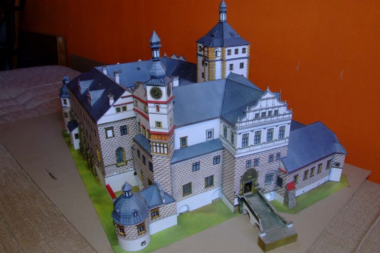 různé hotové (Plná velikost v novém okně) různé hotové