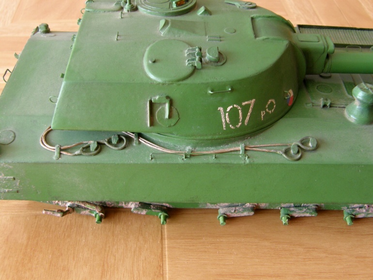 51718