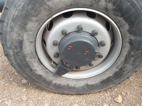 sasi T815 VP 13 32 265 8x8.1R sasi T815 VP 13 32 265 8x8.1R