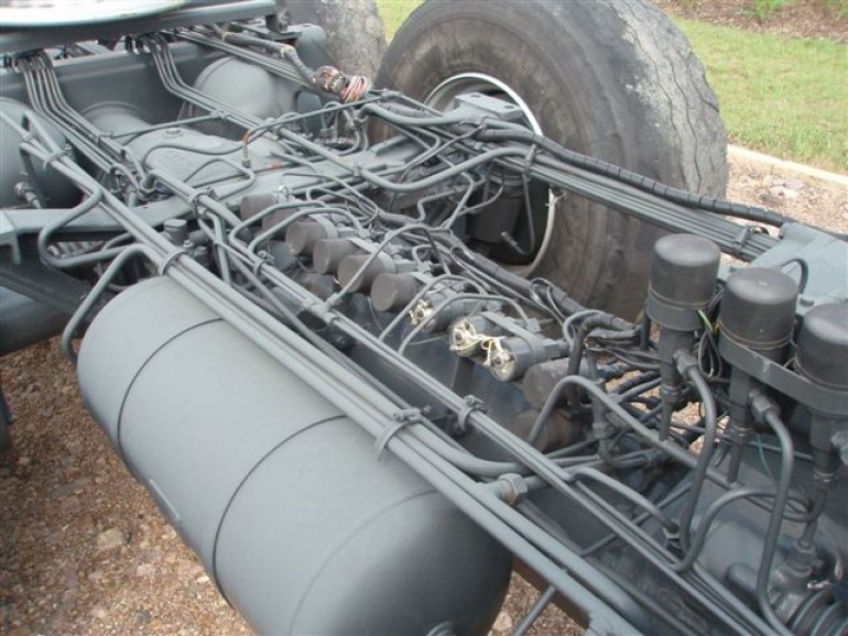 sasi T815 VP 13 32 265 8x8.1R (Plná velikost v novém okně) sasi T815 VP 13 32 265 8x8.1R