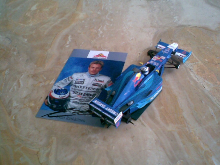 Sauber-Petronas C20,Kimi Räikkönen,2001 (Plná velikost v novém okně) Sauber-Petronas C20,Kimi Räikkönen,2001