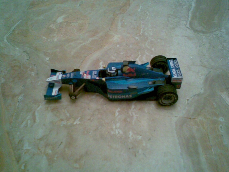 Sauber-Petronas C20,Kimi Räikkönen,2001 (Plná velikost v novém okně) Sauber-Petronas C20,Kimi Räikkönen,2001