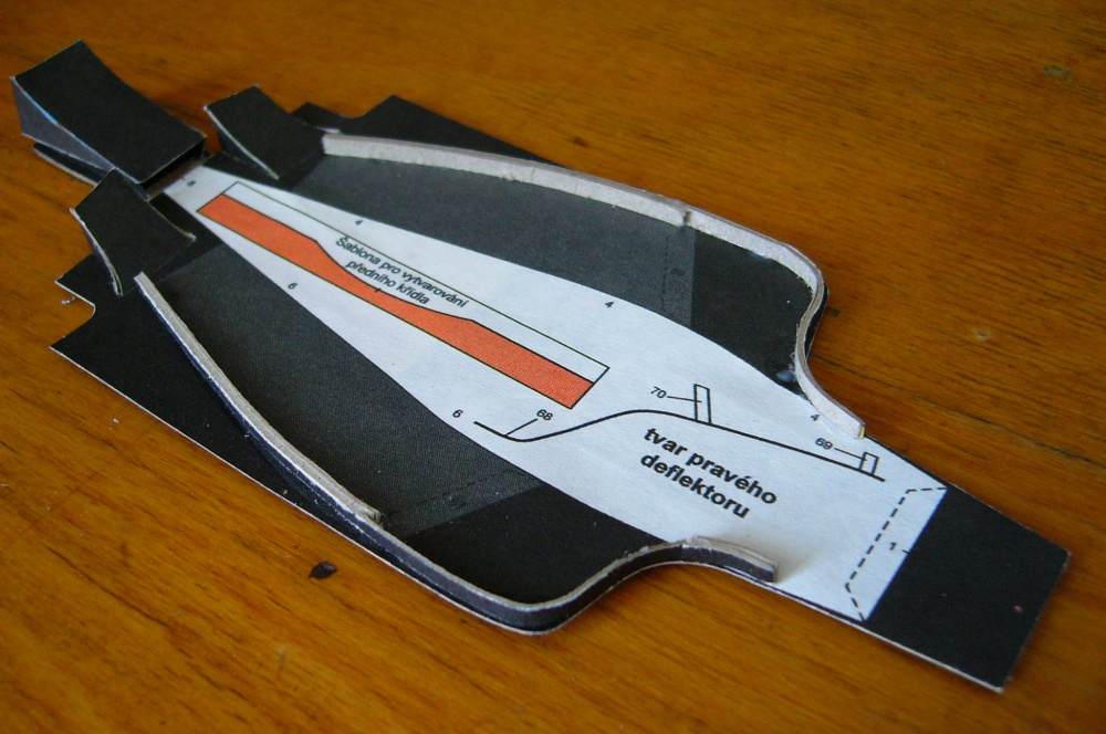 SAUBER C20 (Plná velikost v novém okně) SAUBER C20