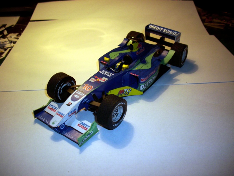 Sauber Petronas C22 (Plná velikost v novém okně) Sauber Petronas C22