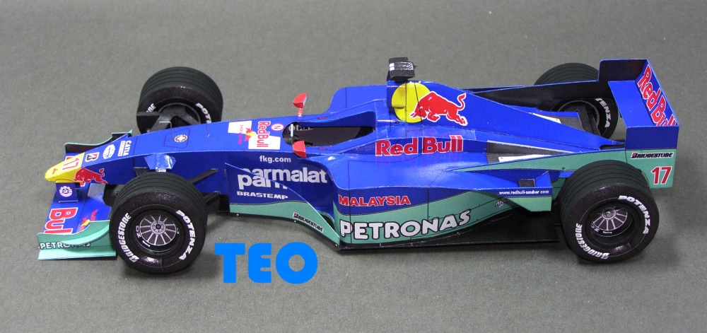 Sauber Petronas C19 (Plná velikost v novém okně) Sauber Petronas C19