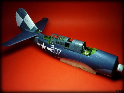 SB2C-4 Helldiver SB2C-4 Helldiver