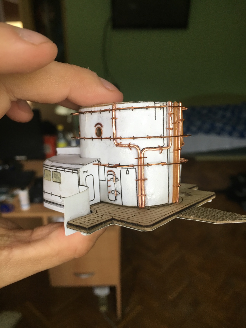 313733