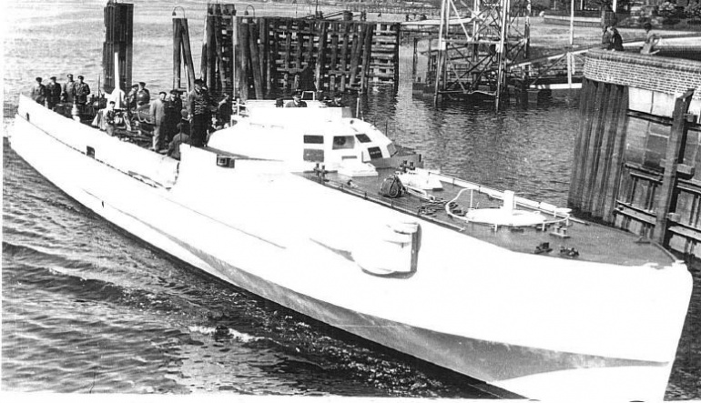 43684