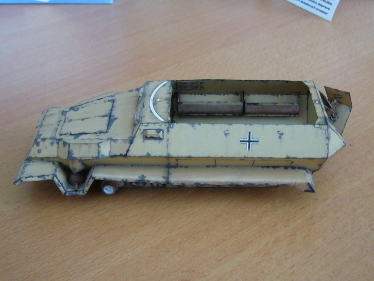 Sd. Kfz. 251/1 Ausf. C (Plná velikost v novém okně) Sd. Kfz. 251/1 Ausf. C