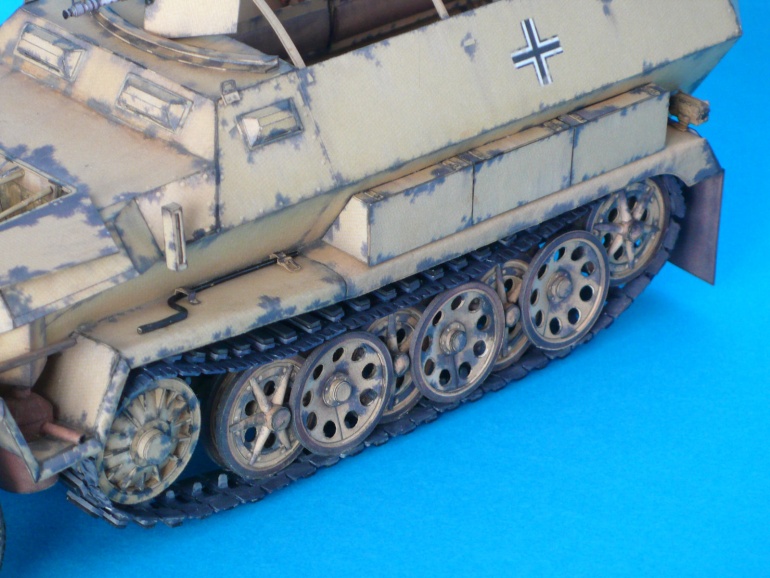 Sd. Kfz. 251/1 Ausf. C (Plná velikost v novém okně) Sd. Kfz. 251/1 Ausf. C