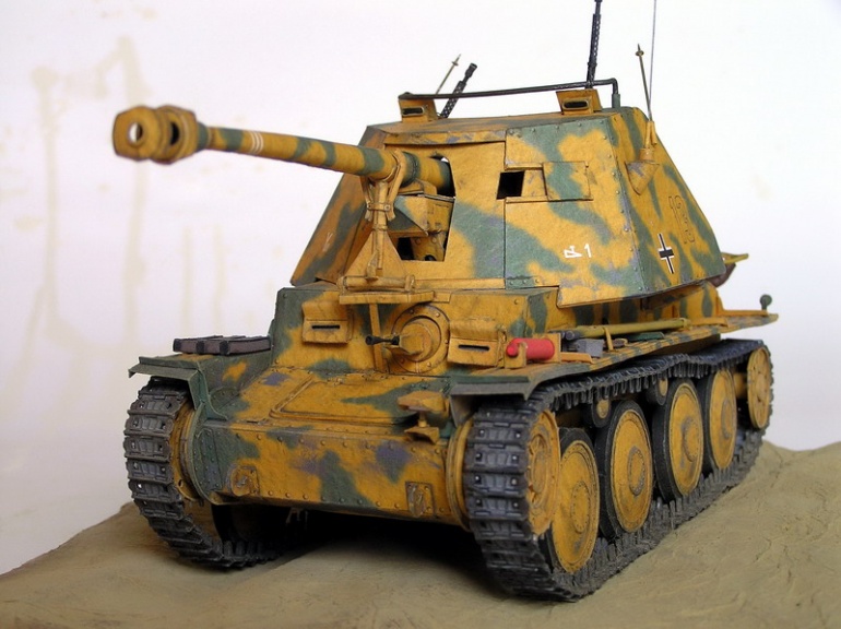 Sd.Kfz. 138 Marder III Ausf. H (Plná velikost v novém okně) Sd.Kfz. 138 Marder III Ausf. H