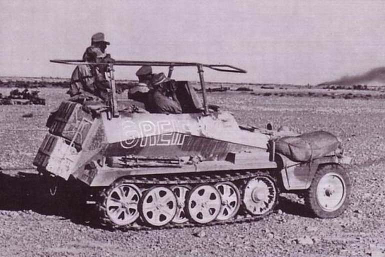 Sd.Kfz. 250/3 Greif / GPM / Kovář (Plná velikost v novém okně) Sd.Kfz. 250/3 Greif / GPM / Kovář