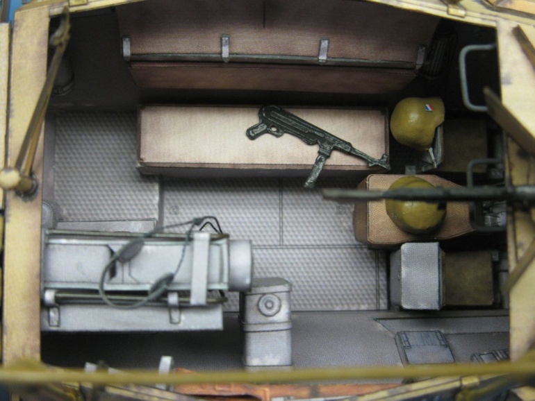 Sd.Kfz. 250/3 Greif / GPM / Kovář (Plná velikost v novém okně) Sd.Kfz. 250/3 Greif / GPM / Kovář