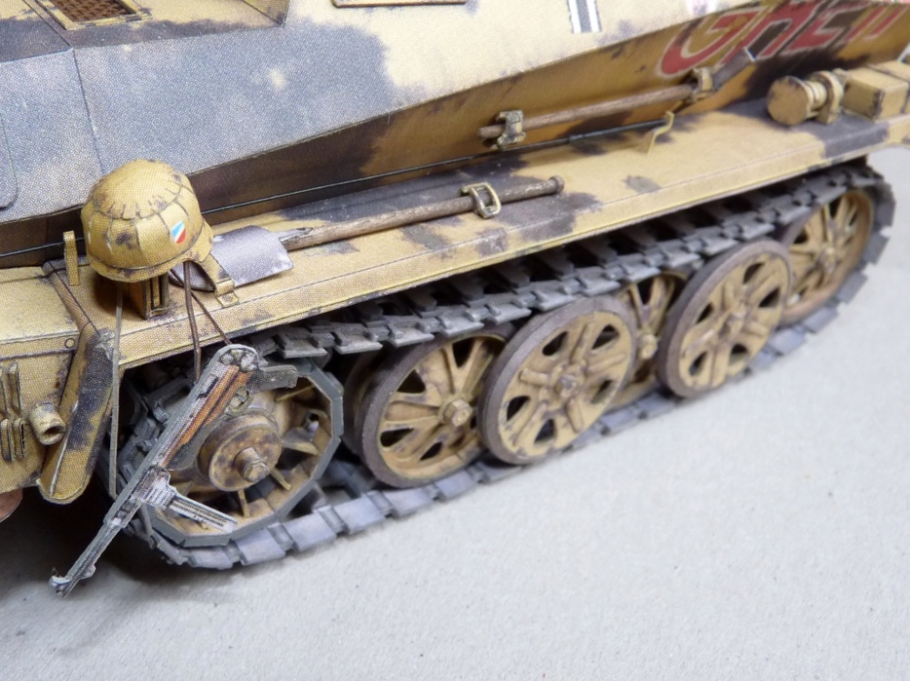 Sd.Kfz. 250-3 GREIF (Plná velikost v novém okně) Sd.Kfz. 250-3 GREIF