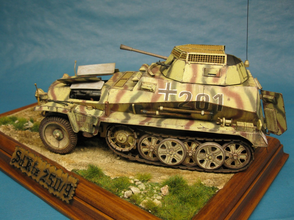 Sd.Kfz. 250/9 Ausf A - Kovář (Plná velikost v novém okně) Sd.Kfz. 250/9 Ausf A - Kovář