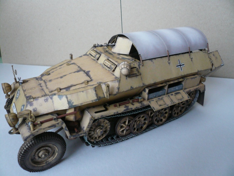 Sd.Kfz. 251/1 Ausf.c (Plná velikost v novém okně) Sd.Kfz. 251/1 Ausf.c