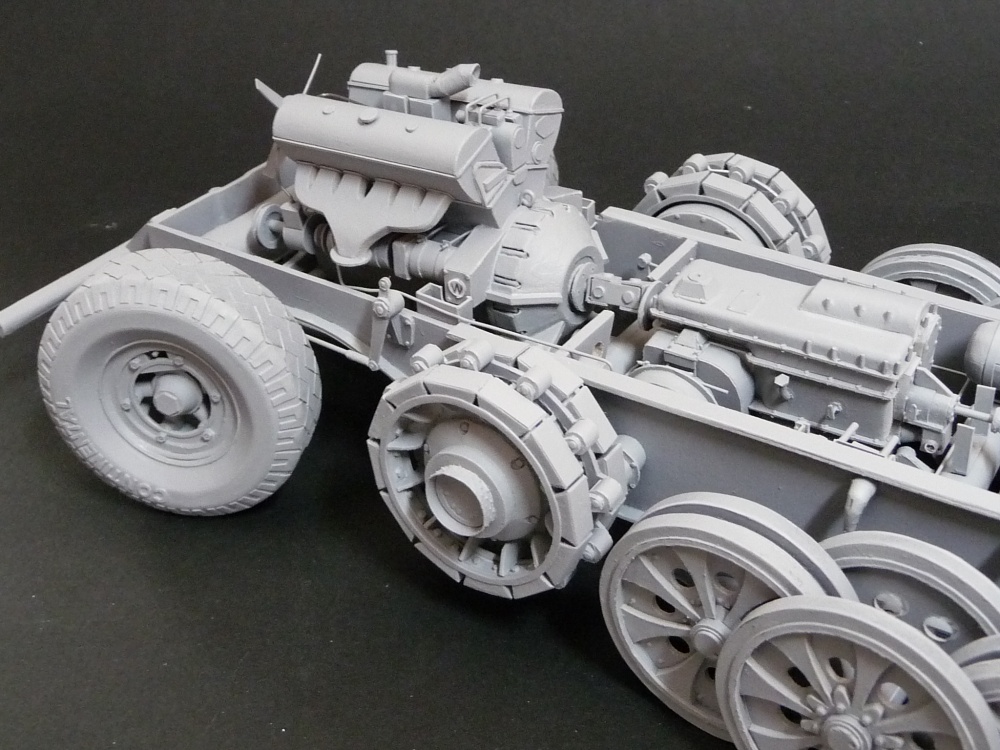 Sd.Kfz. 9 FAMO (Plná velikost v novém okně) Sd.Kfz. 9 FAMO