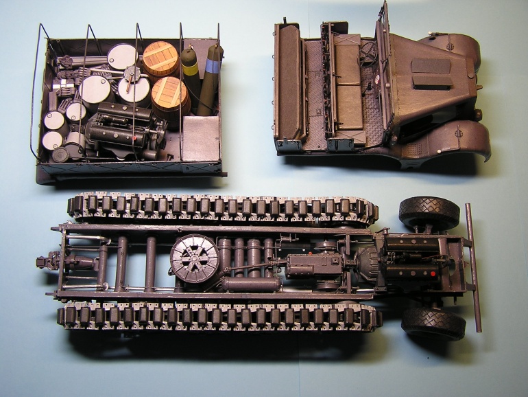 Sd.Kfz. 9 FAMO (Plná velikost v novém okně) Sd.Kfz. 9 FAMO