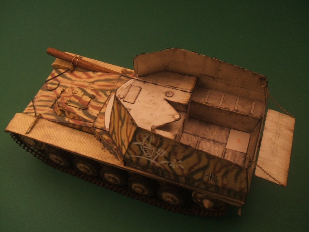 Sd.Kfz.124 Wespe (Plná velikost v novém okně) Sd.Kfz.124 Wespe