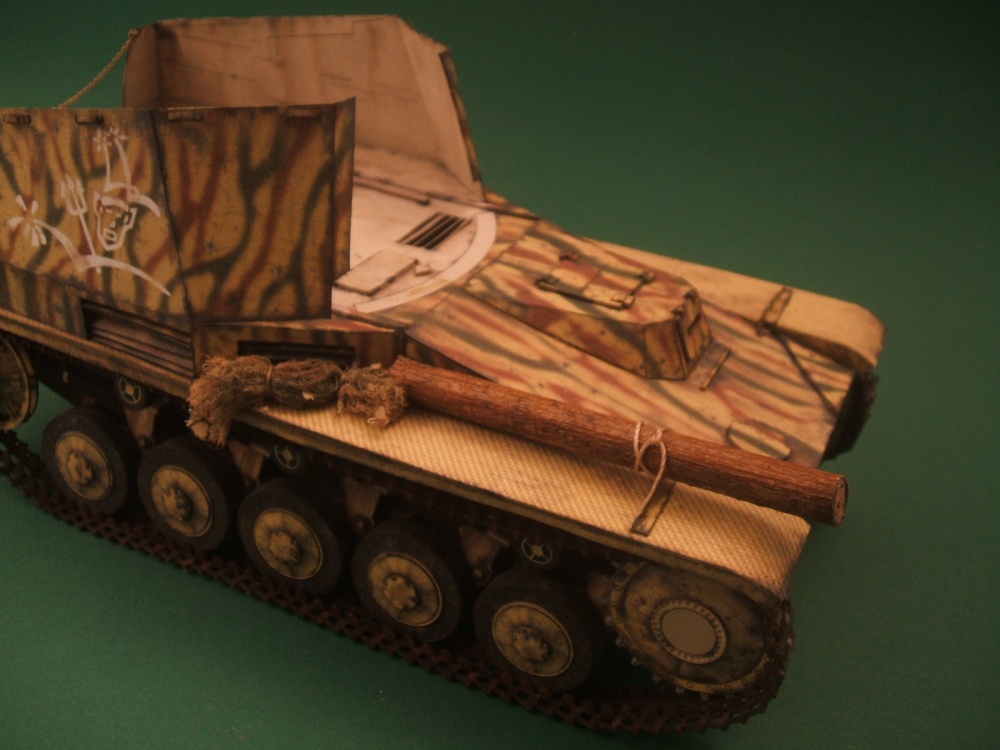 Sd.Kfz.124 Wespe (Plná velikost v novém okně) Sd.Kfz.124 Wespe