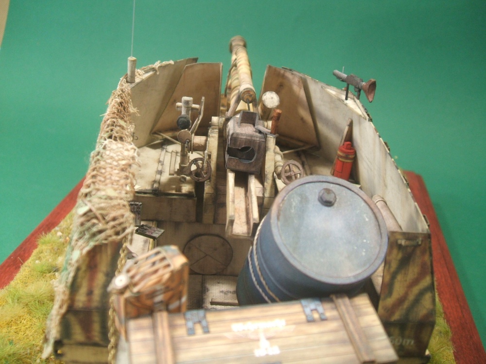Sd.Kfz.124 Wespe (Plná velikost v novém okně) Sd.Kfz.124 Wespe