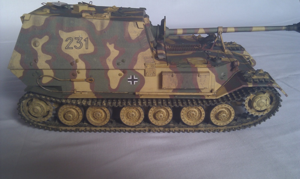 Sd.Kfz.184 Ferdinand (Plná velikost v novém okně) Sd.Kfz.184 Ferdinand