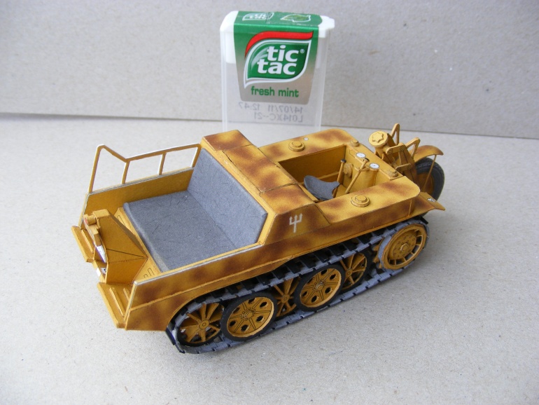 Sd Kfz 2 NSU Kettenkrad (Plná velikost v novém okně) Sd Kfz 2 NSU Kettenkrad