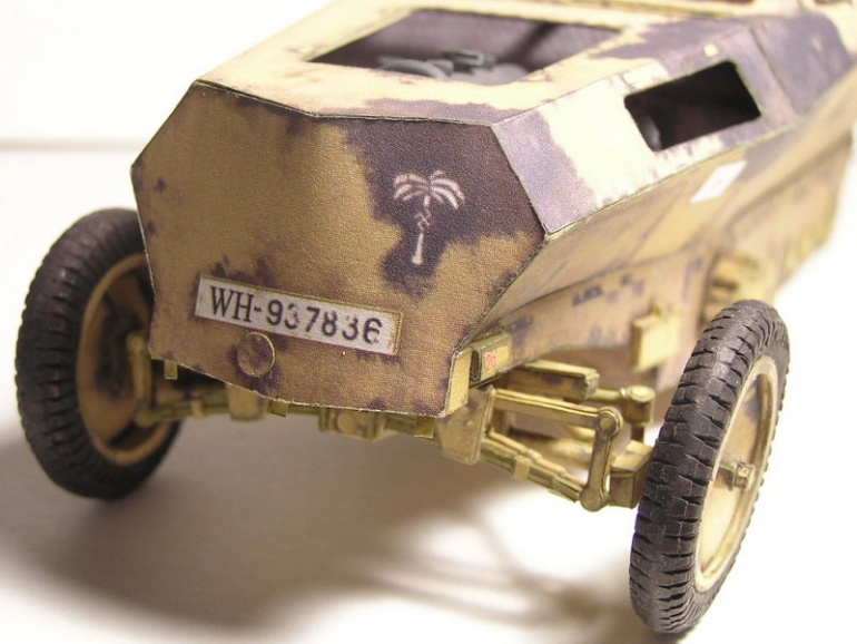 Sd.Kfz.250/3 Greif (Plná velikost v novém okně) Sd.Kfz.250/3 Greif