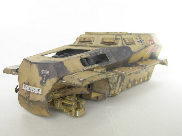 Sd.Kfz.250/3 Greif (Plná velikost v novém okně) Sd.Kfz.250/3 Greif