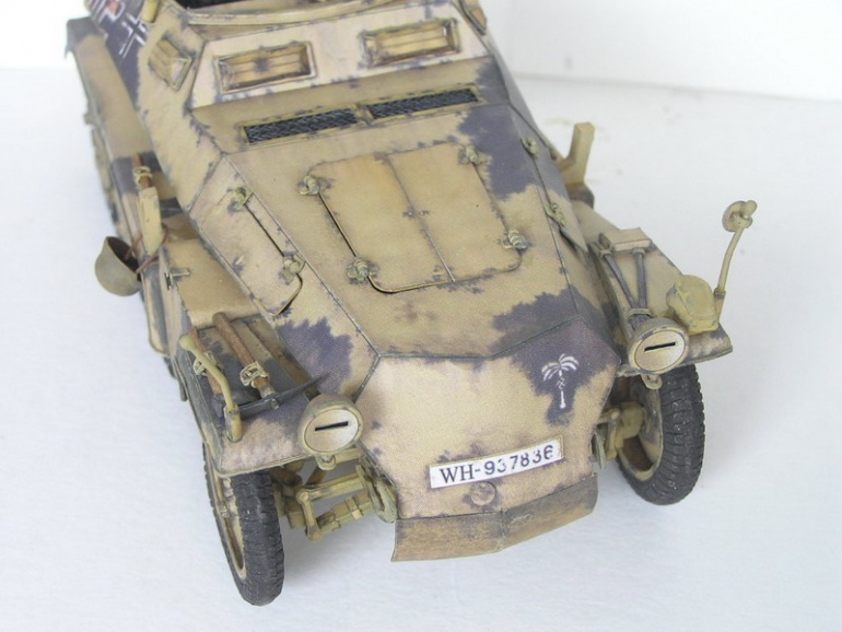 Sd.Kfz.250/3 Greif (Plná velikost v novém okně) Sd.Kfz.250/3 Greif