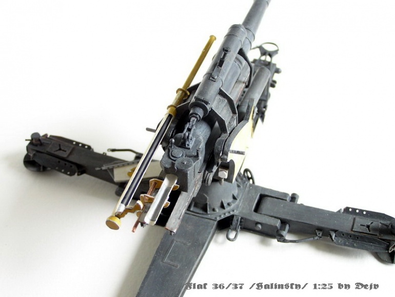 Sd.Kfz.7 + Flak 36/37 (Plná velikost v novém okně) Sd.Kfz.7 + Flak 36/37