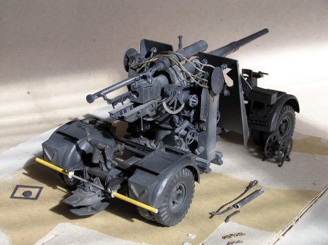 Sd.Kfz.7 + Flak 36/37