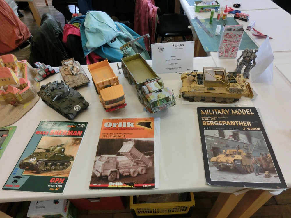 SdKfz 179 Bergepanther (Plná velikost v novém okně) SdKfz 179 Bergepanther