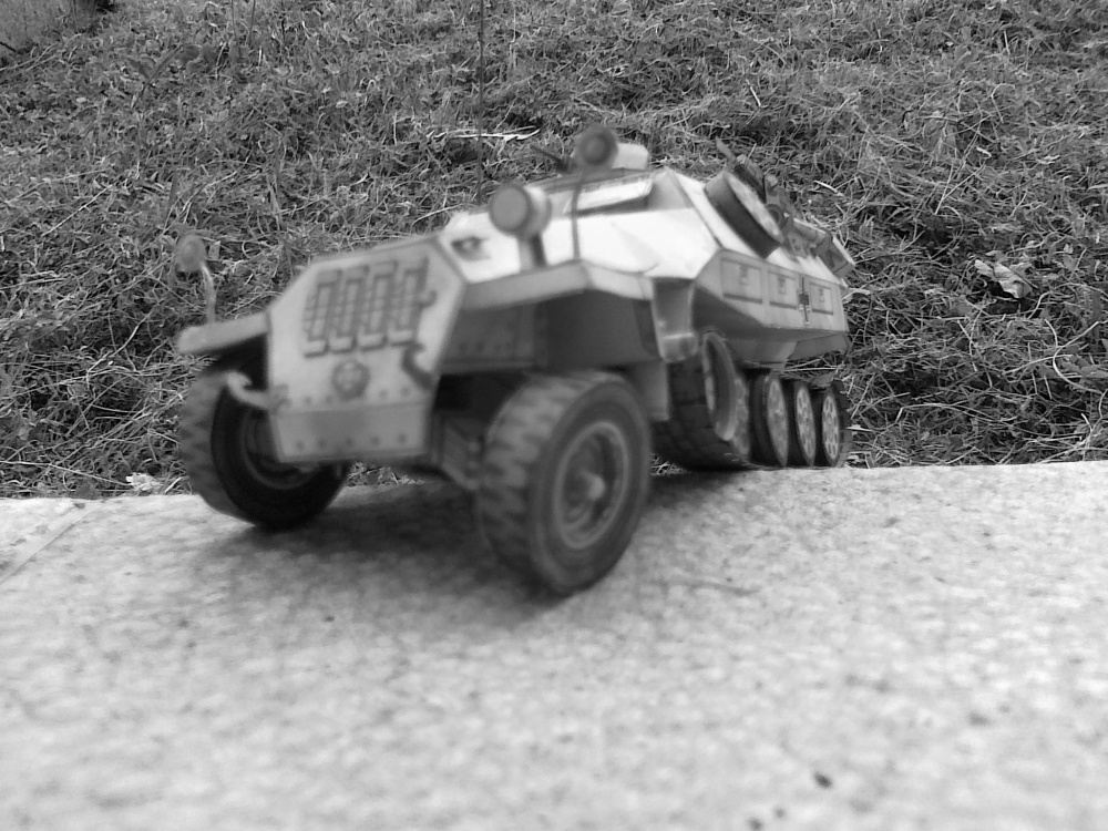 Sdkfz 251.1 provedení D (Plná velikost v novém okně) Sdkfz 251.1 provedení D
