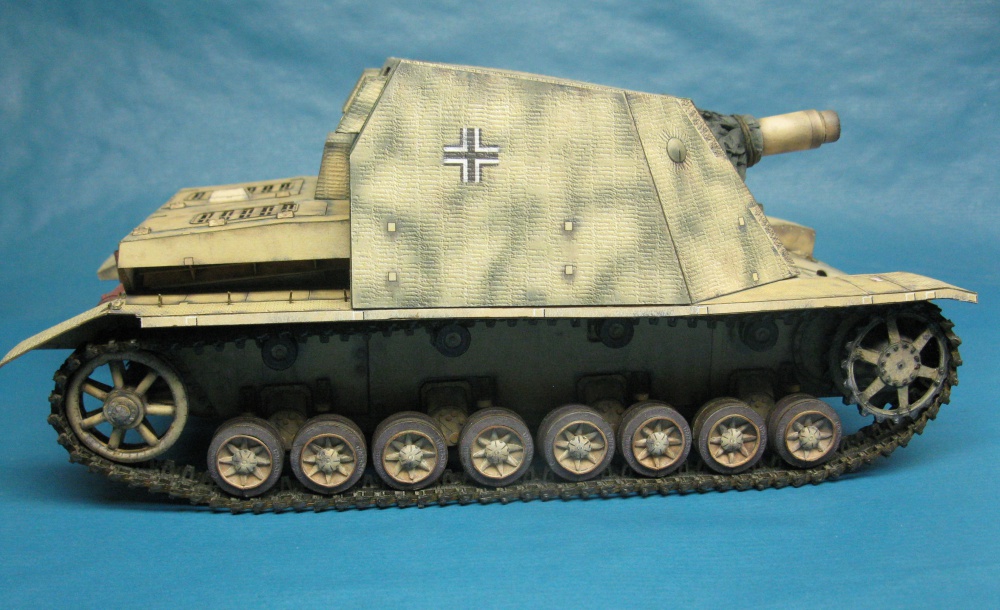 Sd.Kfz.166 BRUMMBAR / GPM / 1:25 Kov��