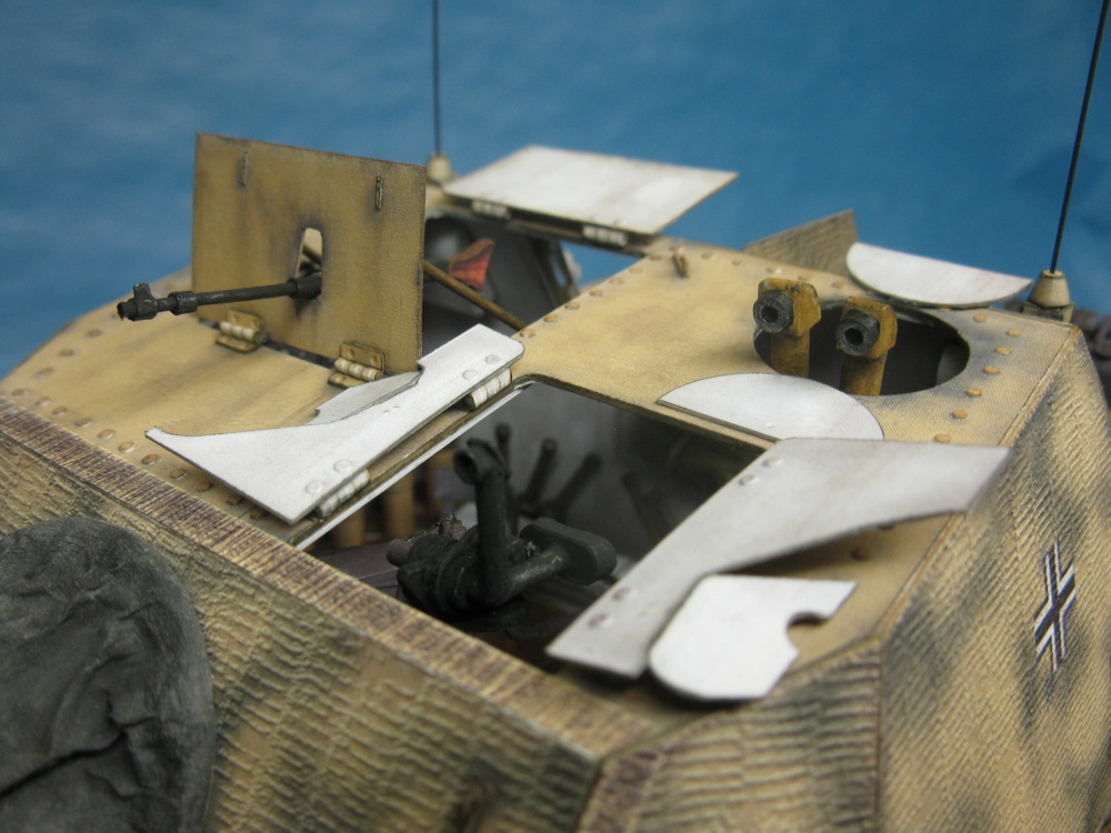Sd.Kfz.166 BRUMMBAR / GPM / 1:25 Kovář (Plná velikost v novém okně) Sd.Kfz.166 BRUMMBAR / GPM / 1:25 Kovář