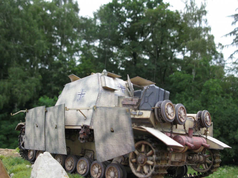 Sd.Kfz.166 BRUMMBAR / GPM / 1:25 Kovář (Plná velikost v novém okně) Sd.Kfz.166 BRUMMBAR / GPM / 1:25 Kovář