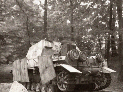 Sd.Kfz.166 BRUMMBAR / GPM / 1:25 Kovář Sd.Kfz.166 BRUMMBAR / GPM / 1:25 Kovář