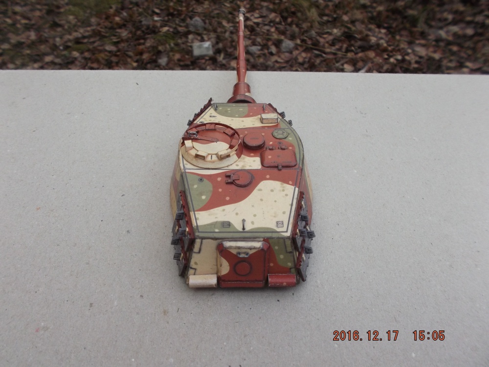 SdKfz 182 Tiger II (Plná velikost v novém okně) SdKfz 182 Tiger II